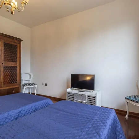 Residenza Capuano - Affitti Brevi Italia * Модена